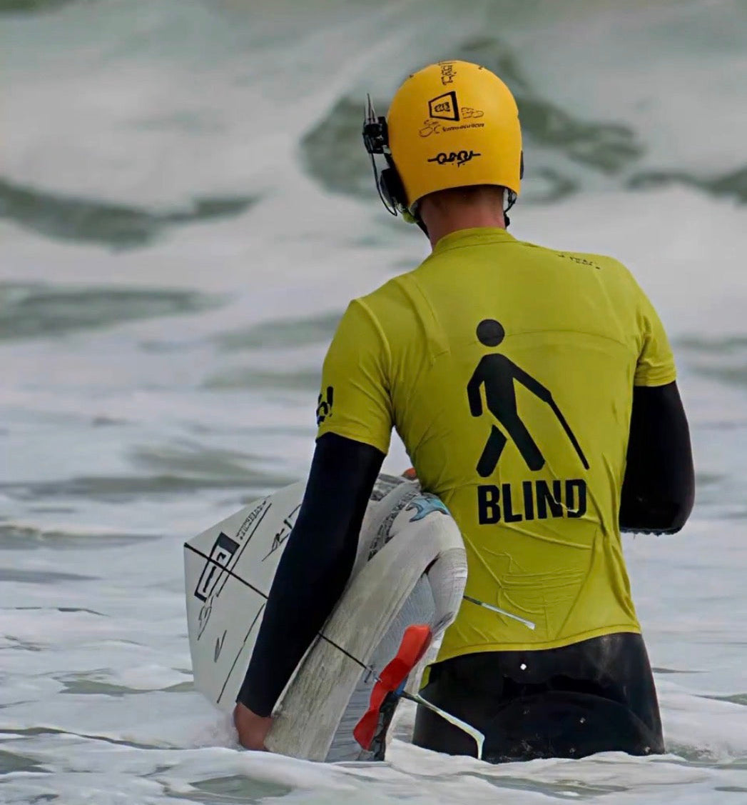 Adaptive surfing session using BbTalkin hands-free communication for real-time safety and coaching